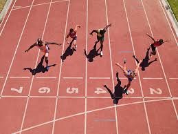 T1还是打不过GEN，Faker赛后喝水，手又开始发抖了